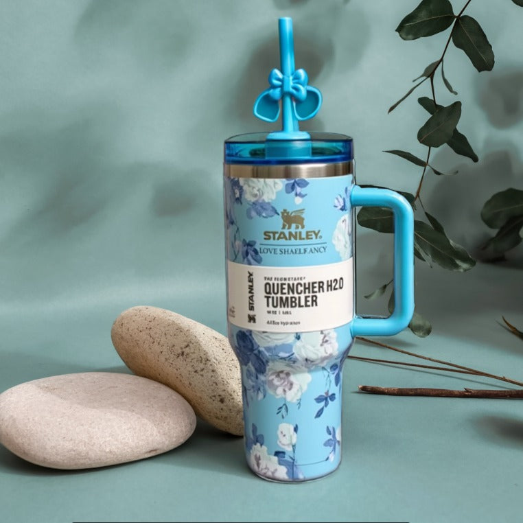 Drinkware & Sippers