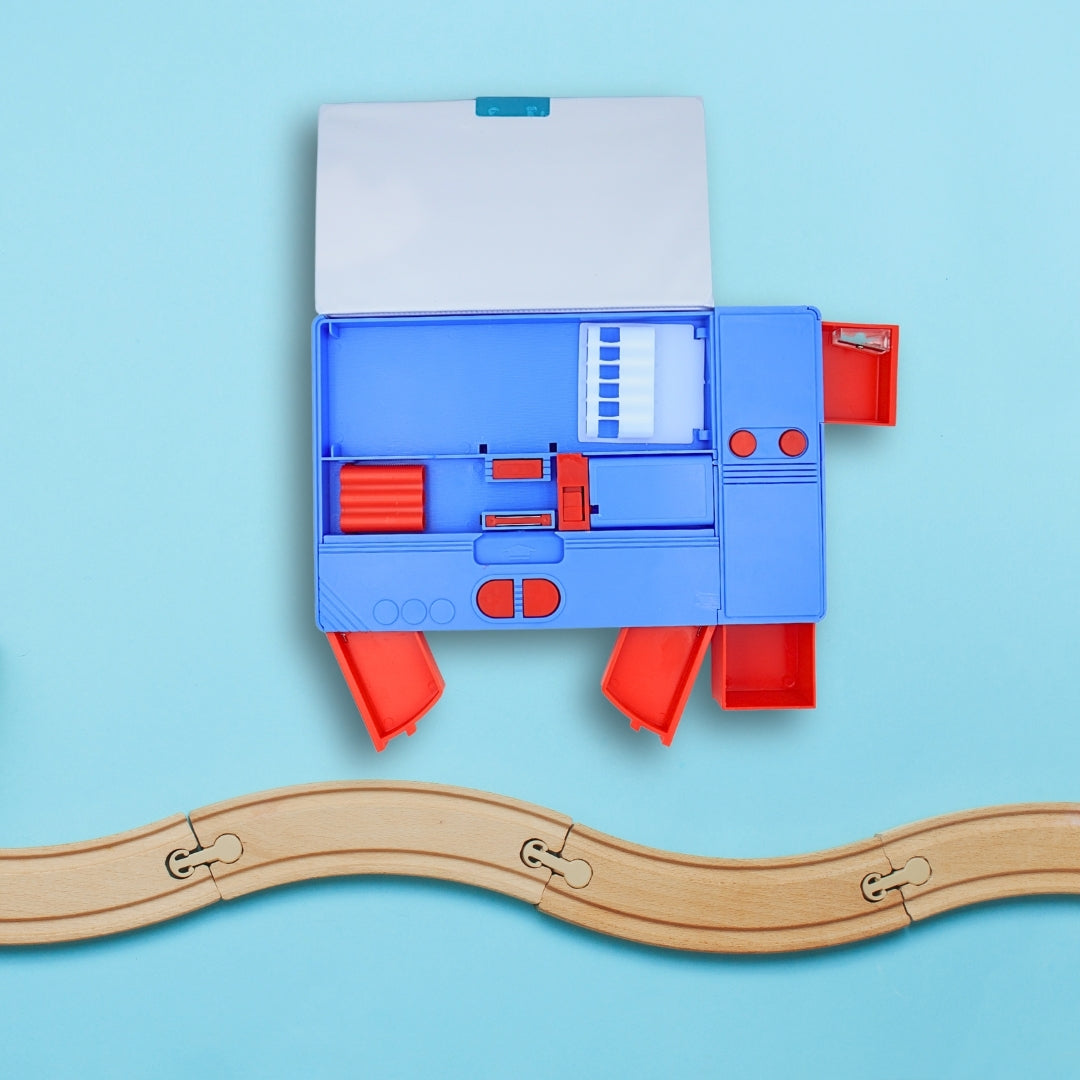 DailyNeedDeals | Multifunctional Utility Pencil & Geometry Box - Blue & Red Design