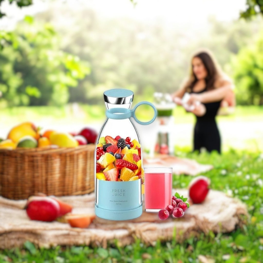 DailyNeedDeals™ Plastic Portable Blender, USB Rechargeable Mini Juicer Blender Hand Juicer