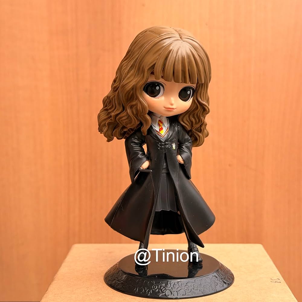Hermione Granger Mini Action Figure (15 cm)