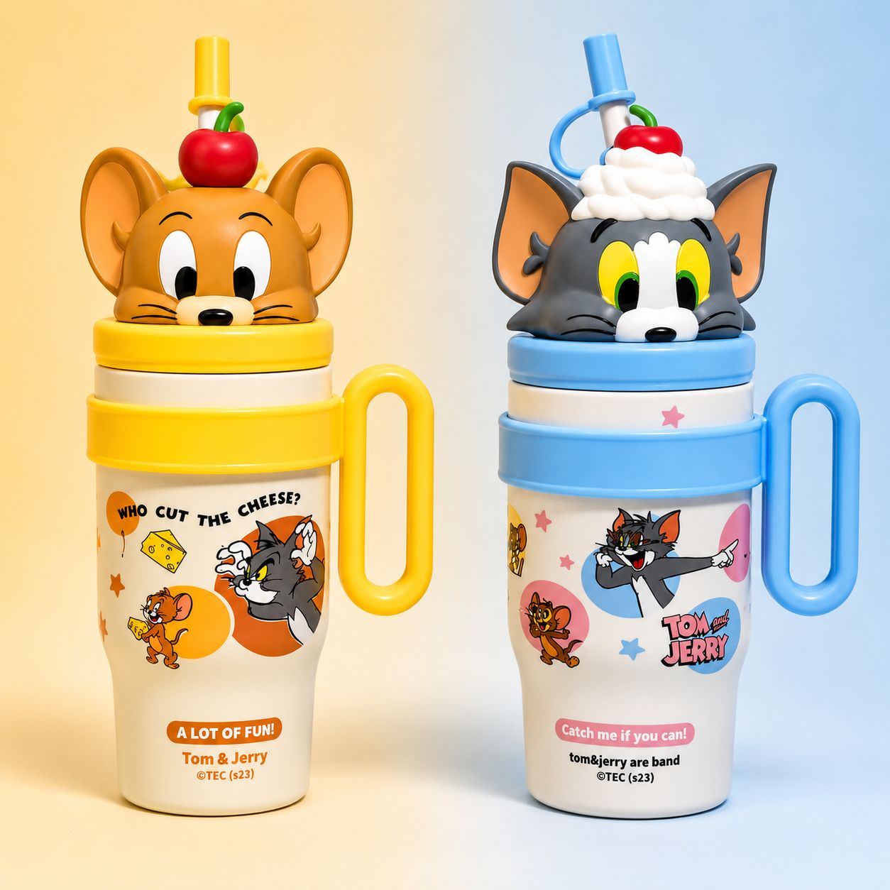 Tom & Jerry Cartoon Fun Tumbler with Handle, Straw Lid & 3D Character Top